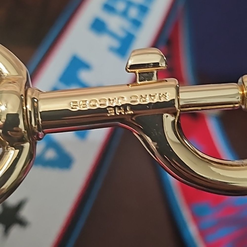 Marc Jacobs Snoopy Strap - Picture 7 of 8